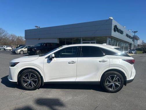 Eminent White Pearl 2024 Lexus RX 350 Base