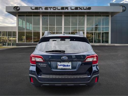 Dark Blue Pearl 2018 Subaru Outback 2.5i Premium