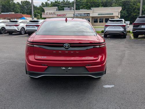 2023 Toyota Crown Platinum