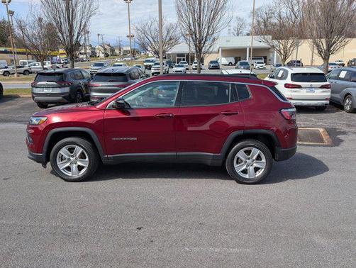 2022 Jeep Compass Latitude