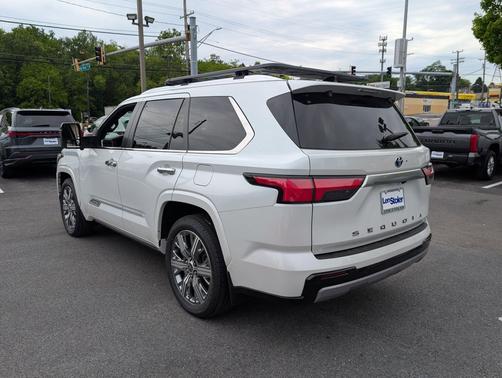 Wind Chill Pearl 2024 Toyota Sequoia Capstone