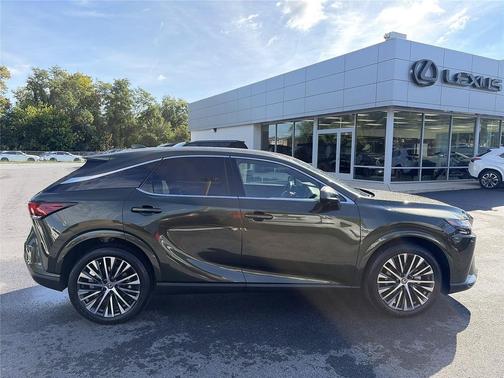 Nori Green Pearl 2026 Lexus RX 350h Premium