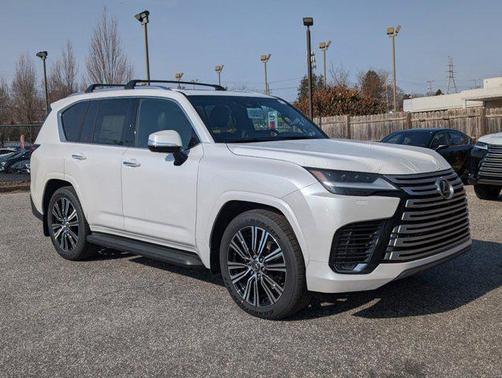 2025 Lexus LX 600 Luxury