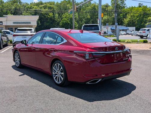 2020 Lexus ES 350 Base