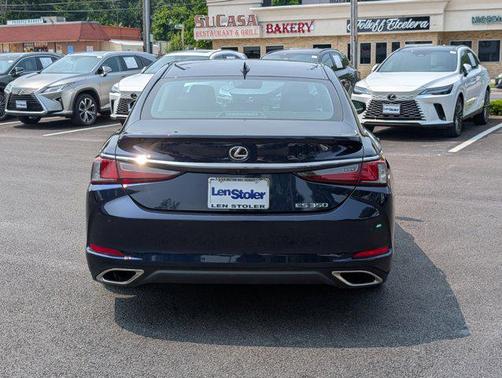 2023 Lexus ES 350 Base