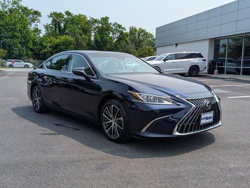 2023 Lexus ES 350 Base