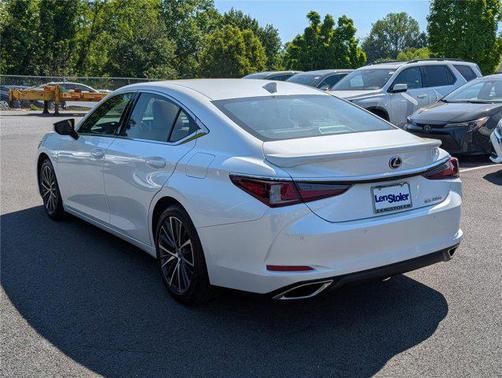 Eminent White Pearl 2025 Lexus ES 350 Base