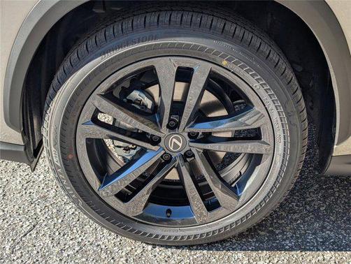 2026 Lexus NX 450h+ NX 450h+ Luxury