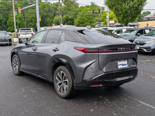 2023 Lexus RZ 450e RZ 450e Premium