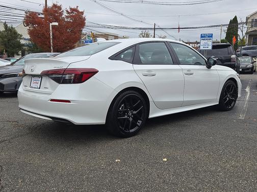 2025 Honda Civic Hybrid Sport Touring