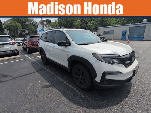 2022 Honda Pilot TrailSport