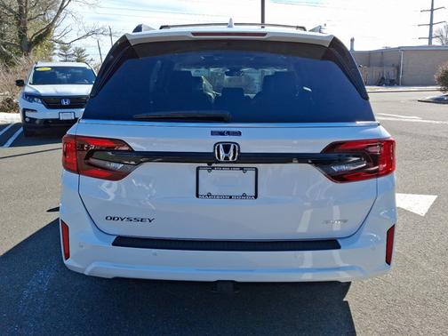 2025 Honda Odyssey Elite