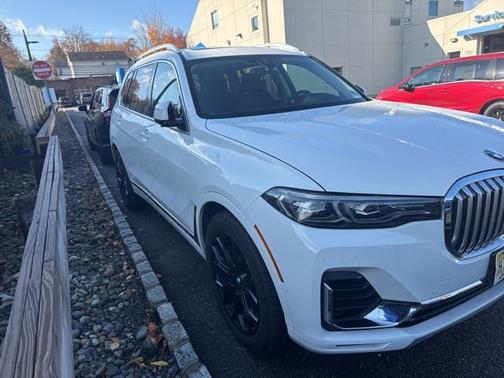 2020 BMW X7 xDrive40i