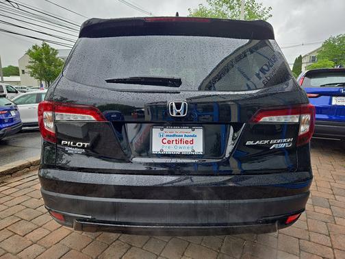 2022 Honda Pilot Black Edition