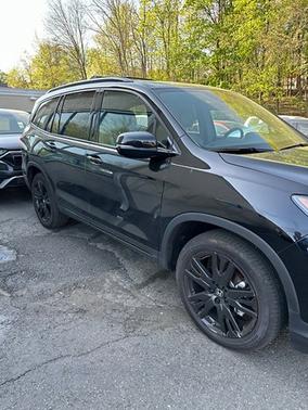 2022 Honda Pilot Black Edition
