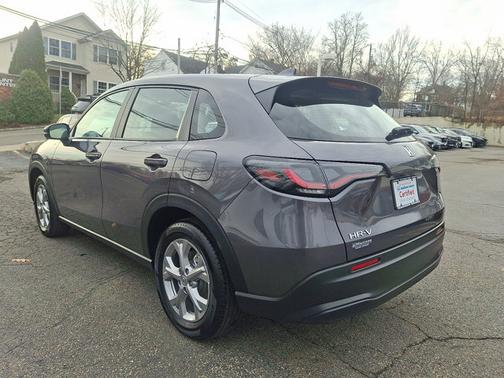 2025 Honda HR-V LX