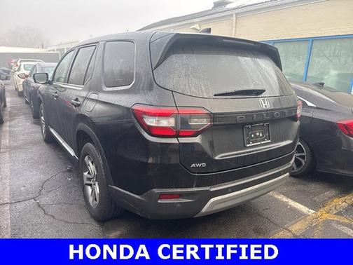 2023 Honda Pilot EX-L 8 Passenger