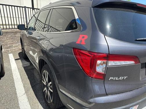 2021 Honda Pilot Touring 7-Passenger