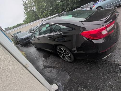 2022 Honda Accord Sport SE