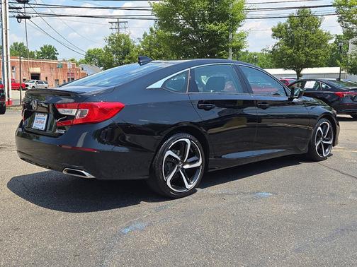 2022 Honda Accord Sport SE