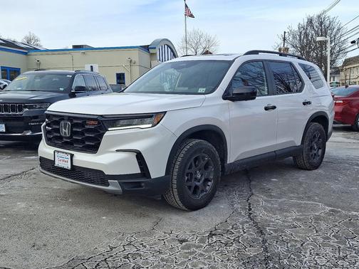 2025 Honda Pilot TrailSport