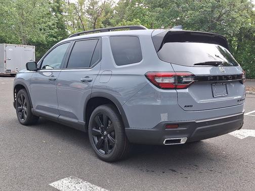 2025 Honda Pilot Black Edition