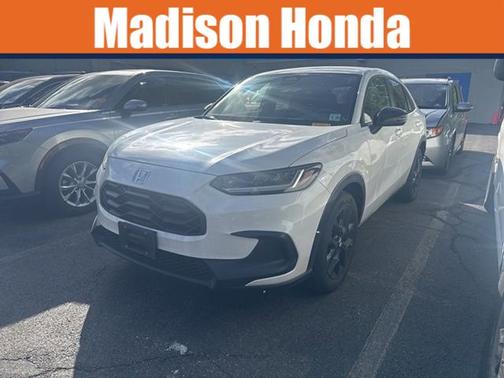 Platinum White Pearl 2023 Honda HR-V Sport