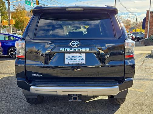 2023 Toyota 4Runner TRD Off Road