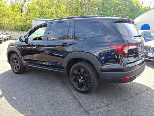 2022 Honda Pilot TrailSport