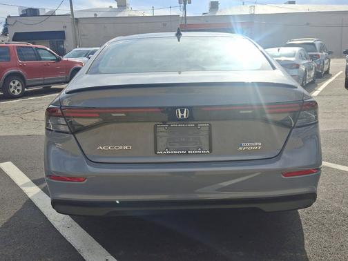 2025 Honda Accord Hybrid Sport