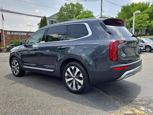 2021 Kia Telluride S