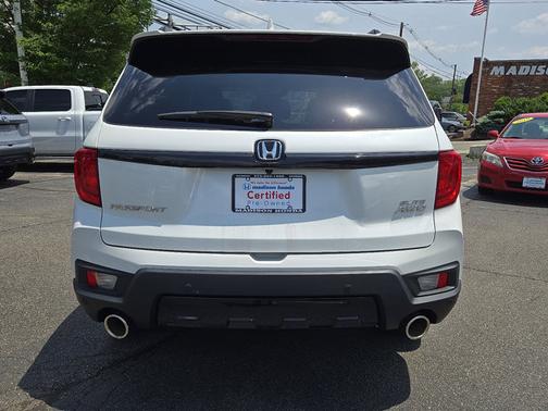 2022 Honda Passport Elite