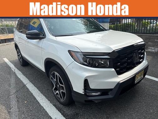 2022 Honda Passport Elite