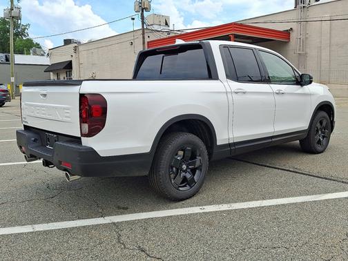 2025 Honda Ridgeline Black Edition