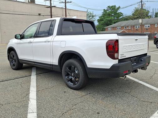 2025 Honda Ridgeline Black Edition