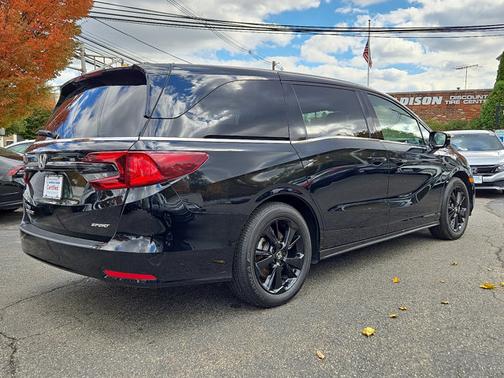 2024 Honda Odyssey Sport