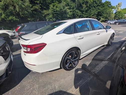 2022 Honda Accord Sport SE