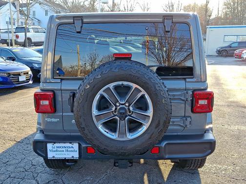 2018 Jeep Wrangler Unlimited Sahara