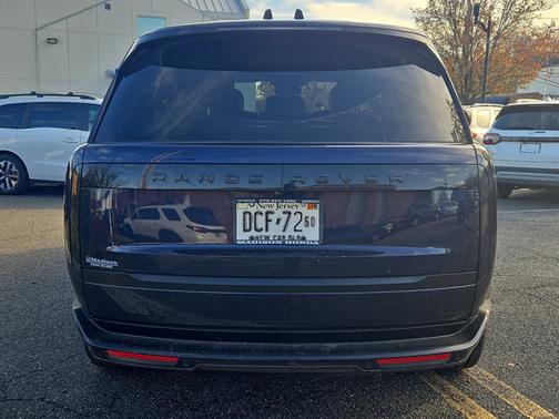 2023 Land Rover Range Rover SE