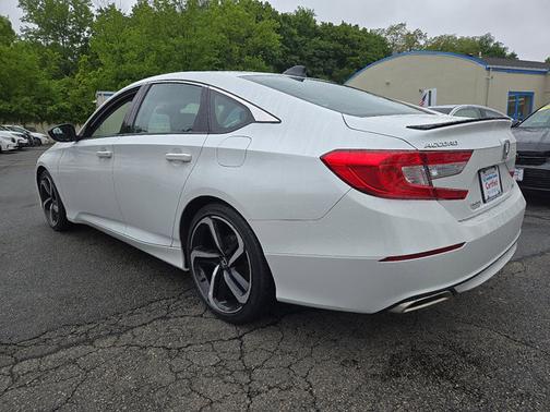 2022 Honda Accord Sport SE