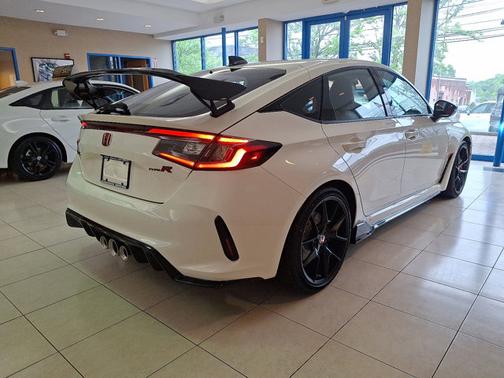 2025 Honda Civic Type R