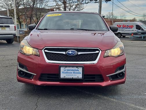 2016 Subaru Impreza 2.0i