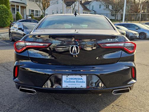 2022 Acura TLX Standard