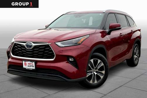 2022 Toyota Highlander Hybrid XLE