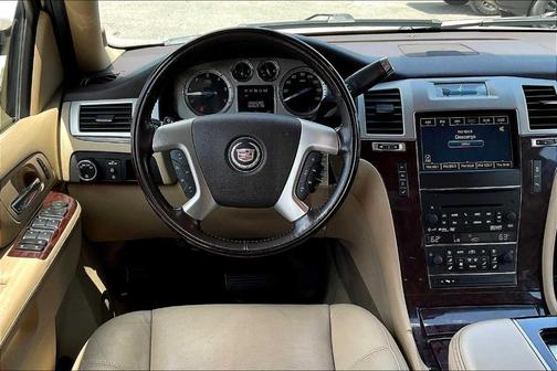 2012 Cadillac Escalade Luxury