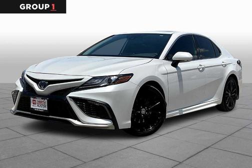 2024 Toyota Camry Hybrid XSE