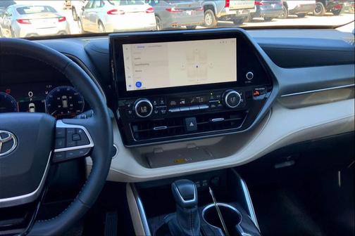 2025 Toyota Highlander Limited