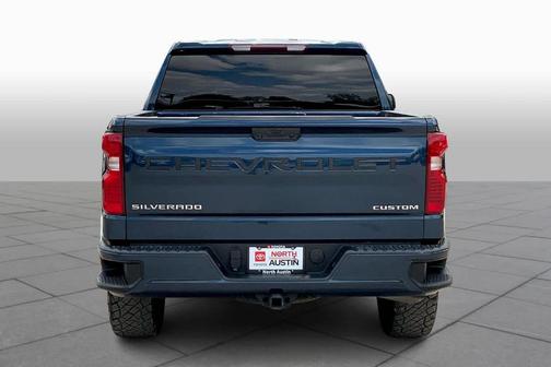 2022 Chevrolet Silverado 1500 Custom