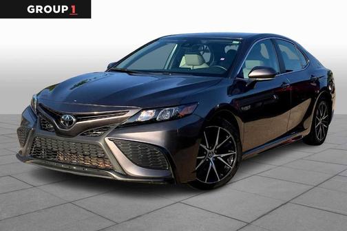 2024 Toyota Camry SE Nightshade
