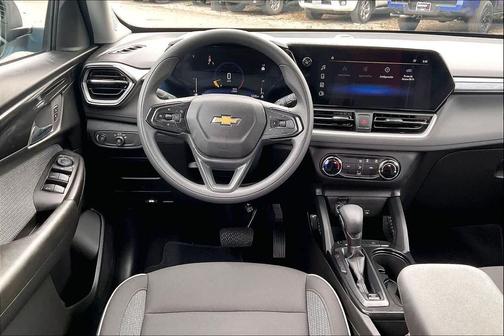 2025 Chevrolet Trailblazer LS